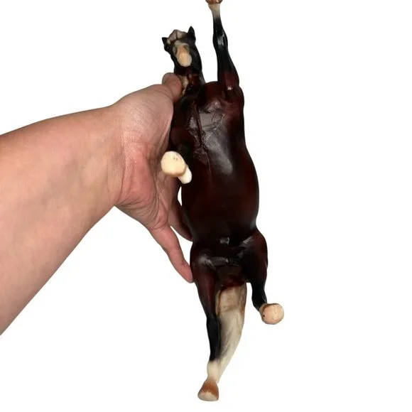 Breyer Horse #918 Promenade Chestnut Andalusian Legionario - Picture 7 of 15